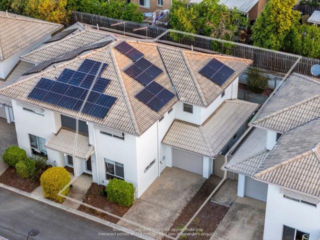 Townhouse for sale in Toombul, Queensland