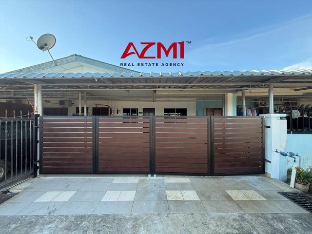 Terraced House for sale in Long Miri, Sarawak