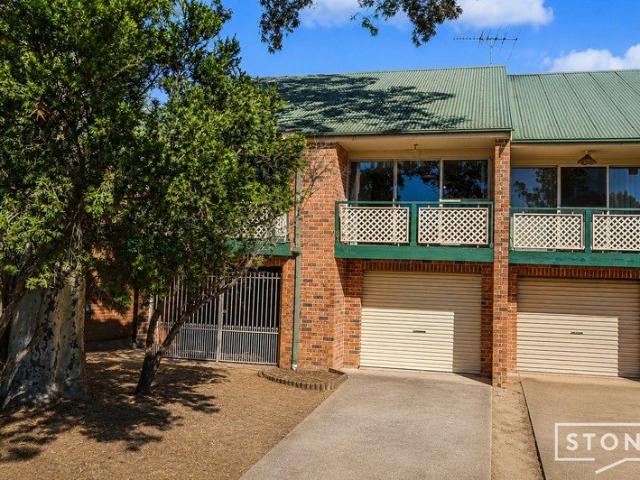 Townhouse for sale in Sydney, New South Wales