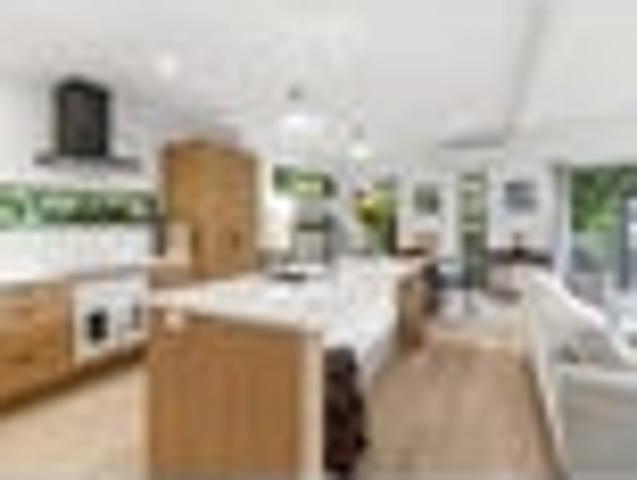 House for sale in Omiha, Oroua County