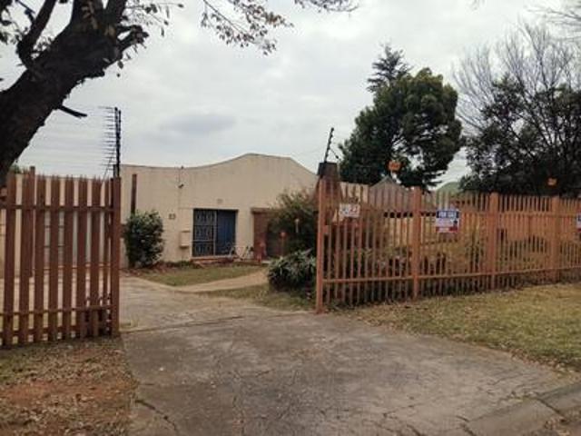 House for sale in Mohlakeng, Gauteng