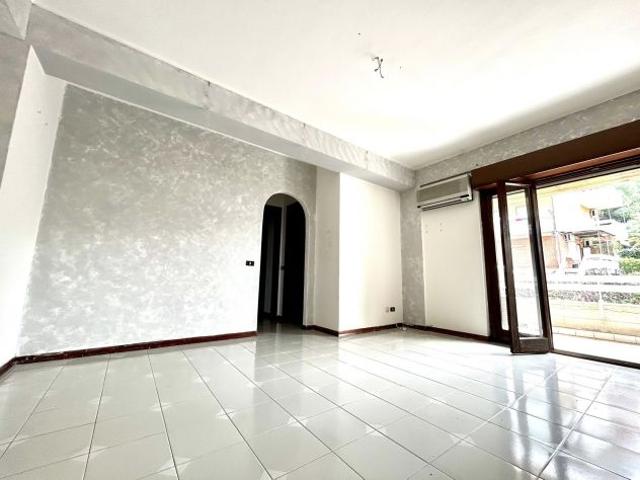 Appartamento in vendita a Aci Catena, Sicilia