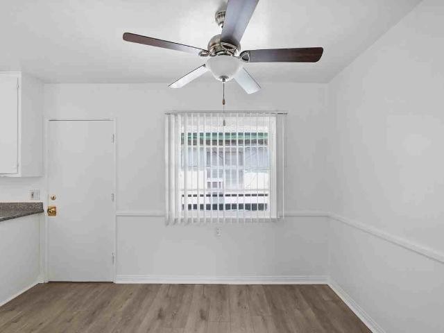 Apartment for rent in Canoga Park, California