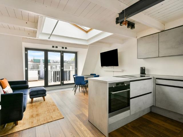 Appartement te huur in Staatsliedenbuurt, Amsterdam