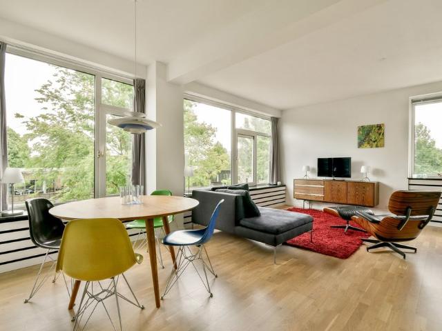 Appartement te huur in Zuid, Amsterdam