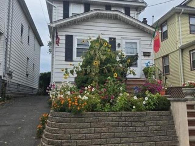 House for sale in Crane Square, Elizabeth