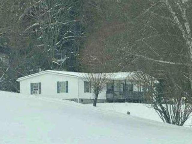 House for sale in Daniels, West Virginia