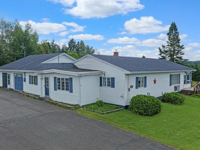 House for sale in Maine