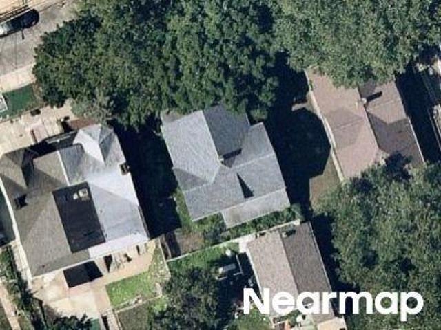House for sale in Staten Island, New York