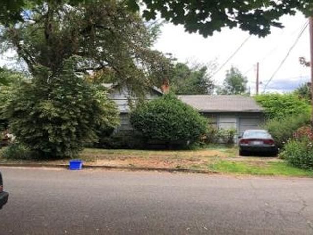House for sale in Eugene