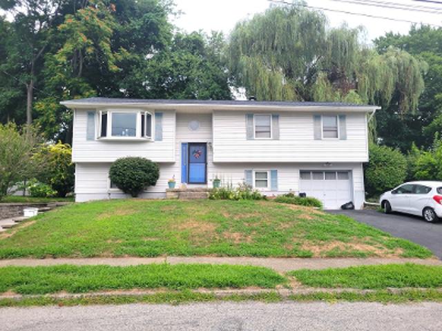 House for sale in Newburgh, New York