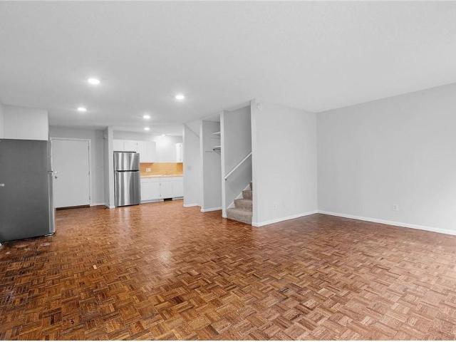 Apartment for rent in Hennepin, Minnesota