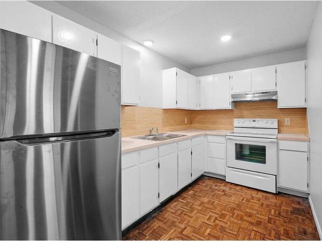 Apartment for rent in Hennepin, Minnesota