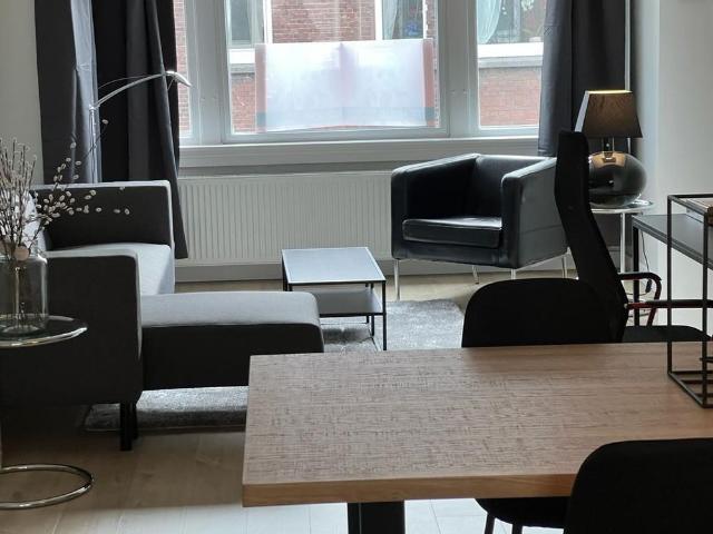 Appartement te huur in Bezuidenhout, Zuid Holland