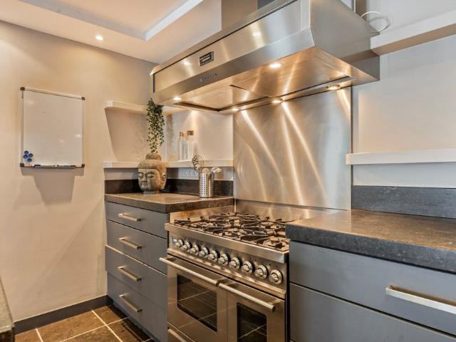 Appartement te huur in Zeeheldenkwartier, Den Haag