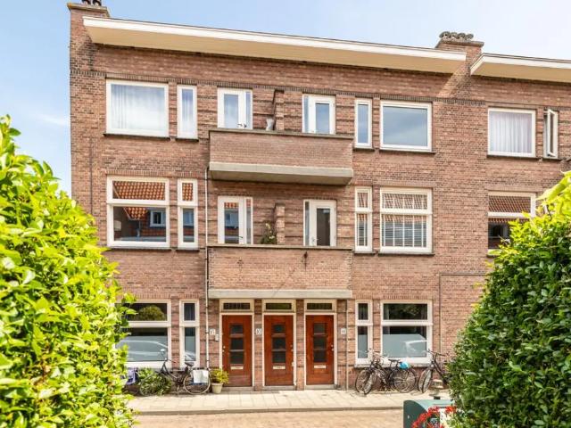Appartement te huur in Benoordenhout, Zuid Holland