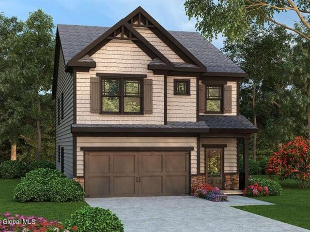 House for sale in Saratoga Springs