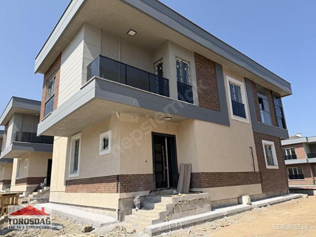 Edremit, Van içerisinde satılık Villa