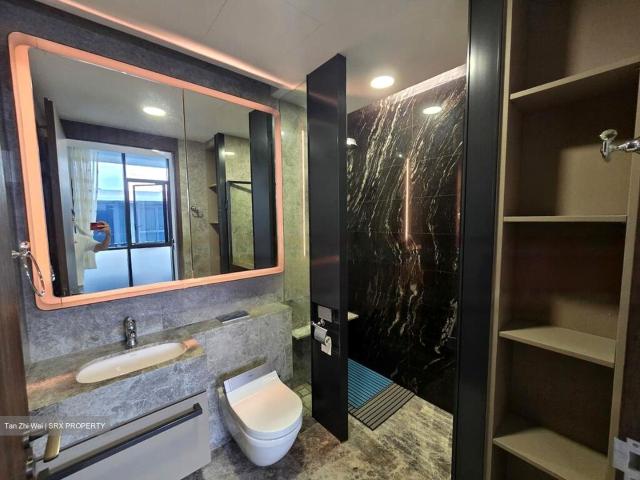 Condominium for sale in Bukit Timah