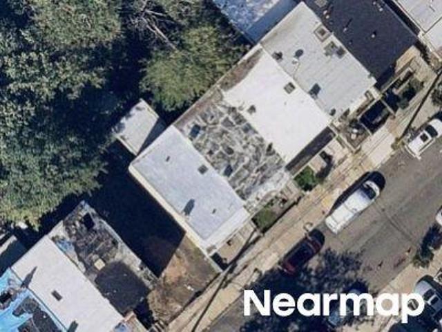 House for sale in Hudson, New Jersey