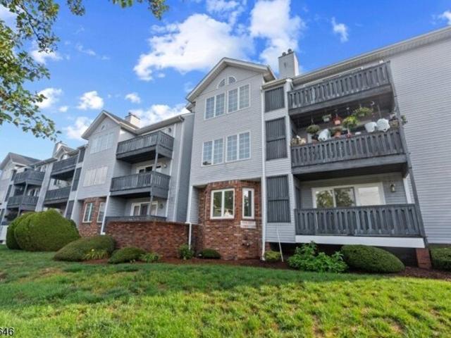Condo for sale in Athenia, Clifton