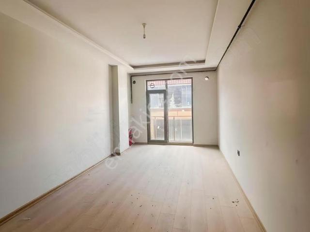 Van içerisinde kiralık mülk