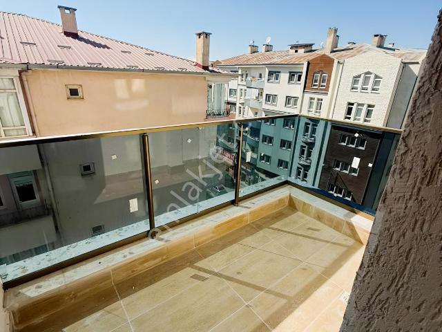 Van içerisinde kiralık mülk