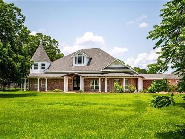 House for sale in Alexandria