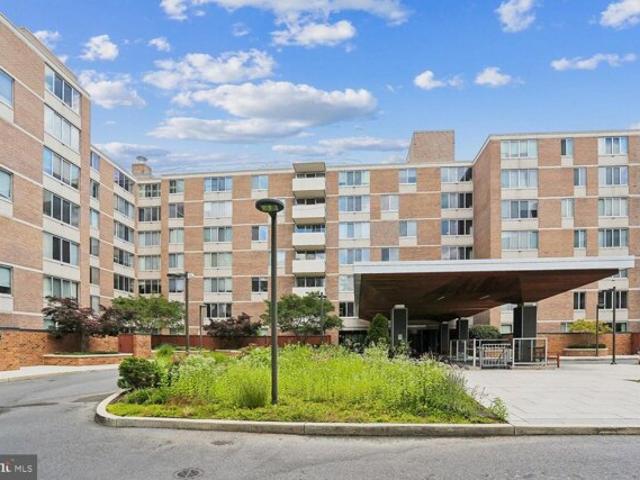 Condo for sale in Washington, Washington DC