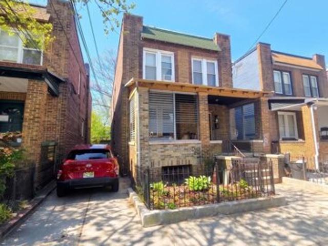 House for sale in Hudson, New Jersey