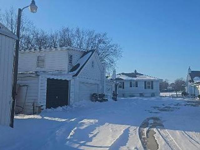 House for sale in Mendon