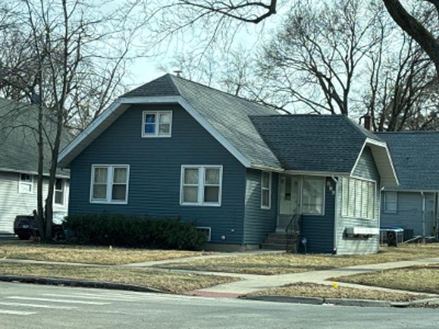 House for sale in Elgin, Kane County