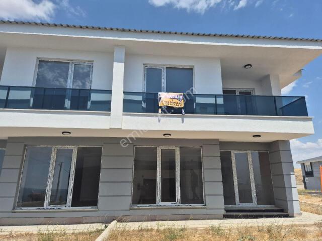 Van Merkez içerisinde satılık Villa