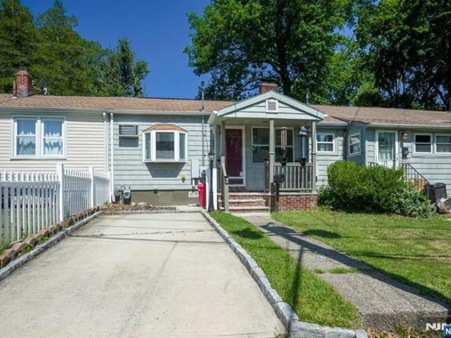 House for sale in Passaic, New Jersey