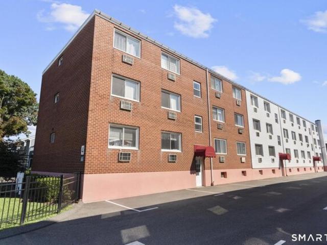 Condo for sale in East Norwalk, Norwalk