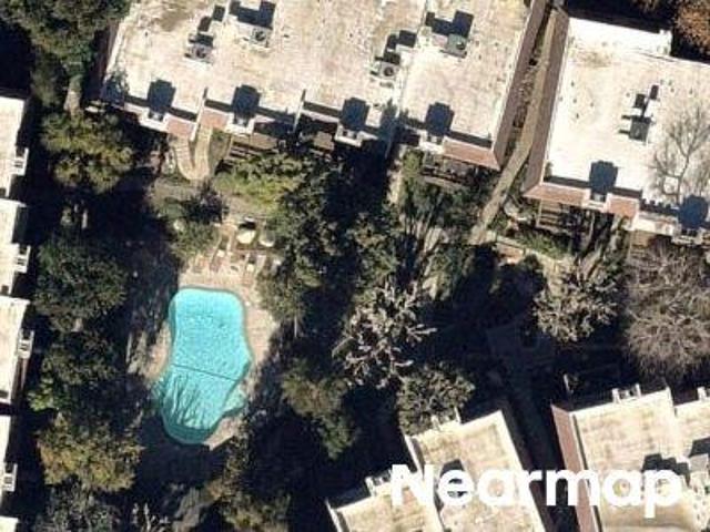 Condo for sale in Northridge