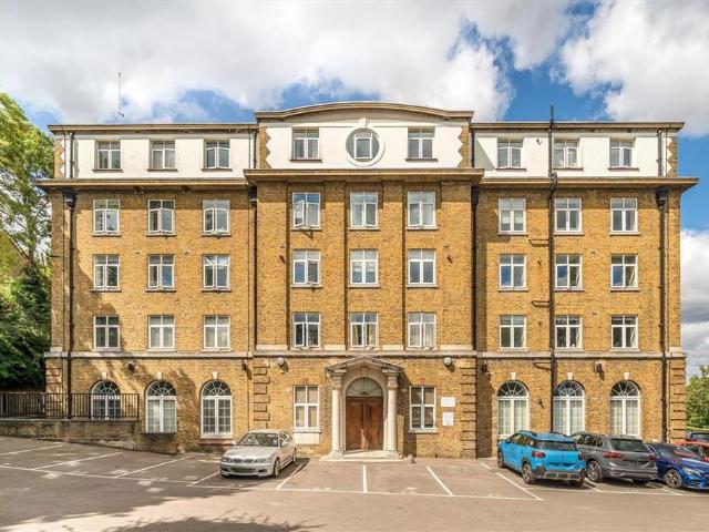 Apartment for rent in East Greenwich, Greater London
