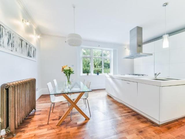 Apartment for rent in East Greenwich, Greater London