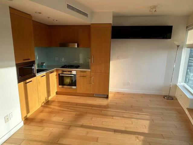 Apartment for rent in West Vancouver, British Columbia