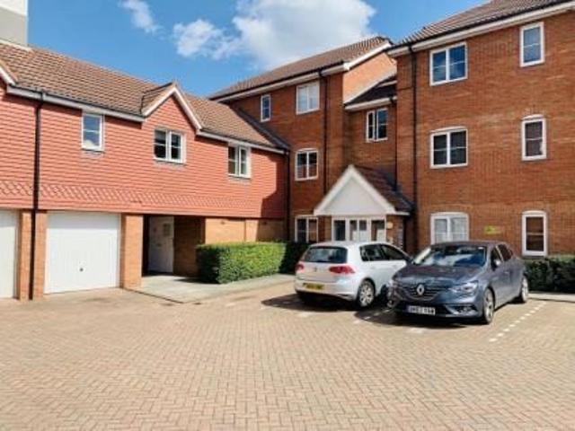 Apartment for rent in Turnford, Broxbourne