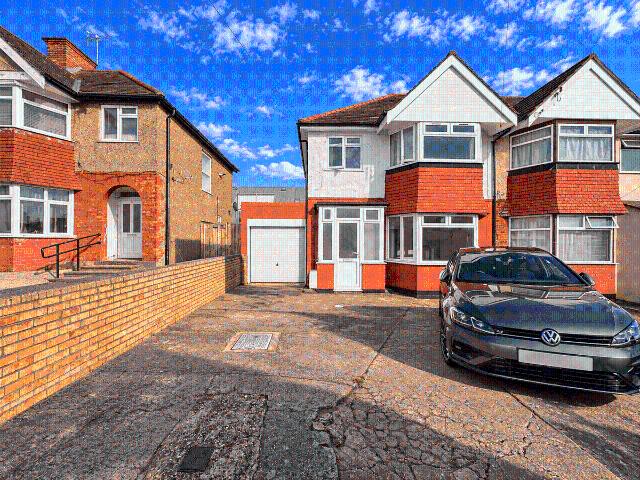 House for rent in South Stanmore, Greater London