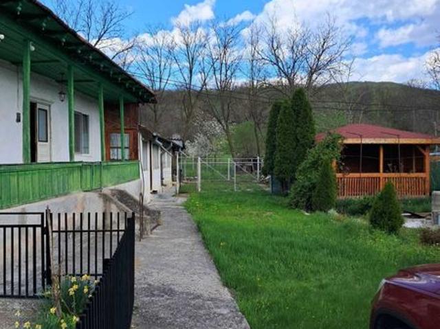 Casă vânzări