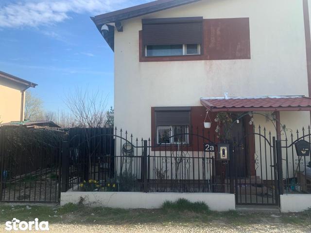 Casă vânzări