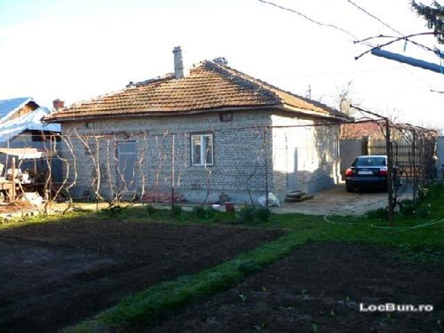 Casă vânzări în Gaesti, Dâmbovița