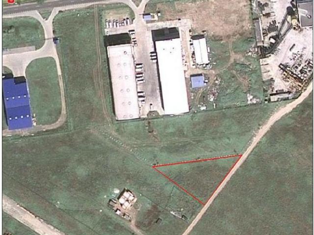 Teren vânzări în Romani