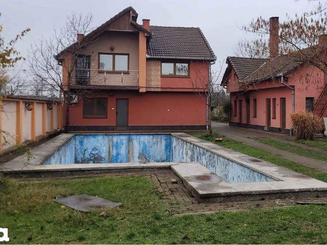 Casă vânzări