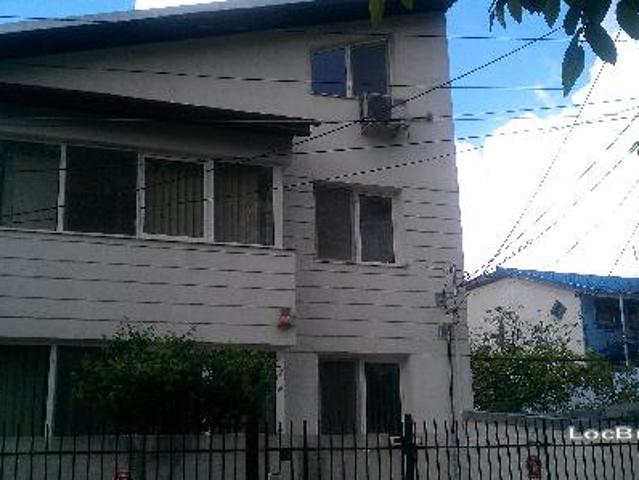 Cabană vânzări în București