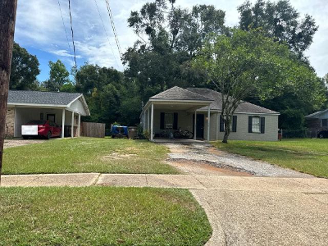 House for sale in Mobile, Alabama