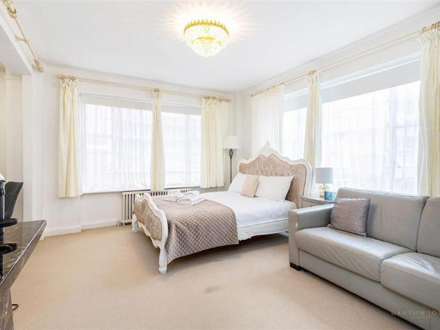 Apartment for rent in Westminster, Victoria