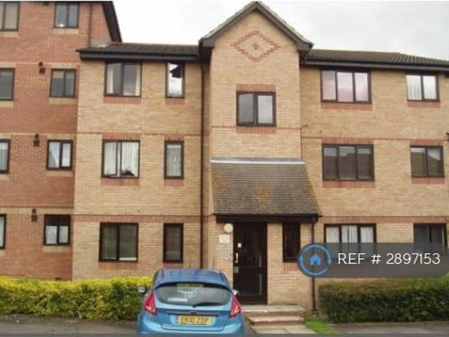Apartment for rent in Vange, Essex